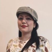 Profile picture of Roshni Naz